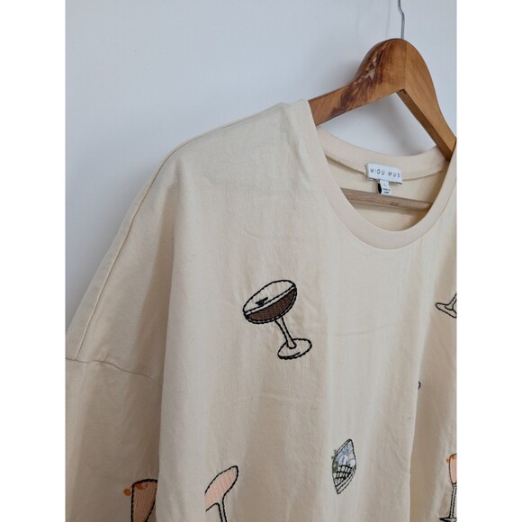 Miou Muse graphic t-shirt Cocktails happy hour drinks Women's Short Sleeve Large - Picture 2 of 8